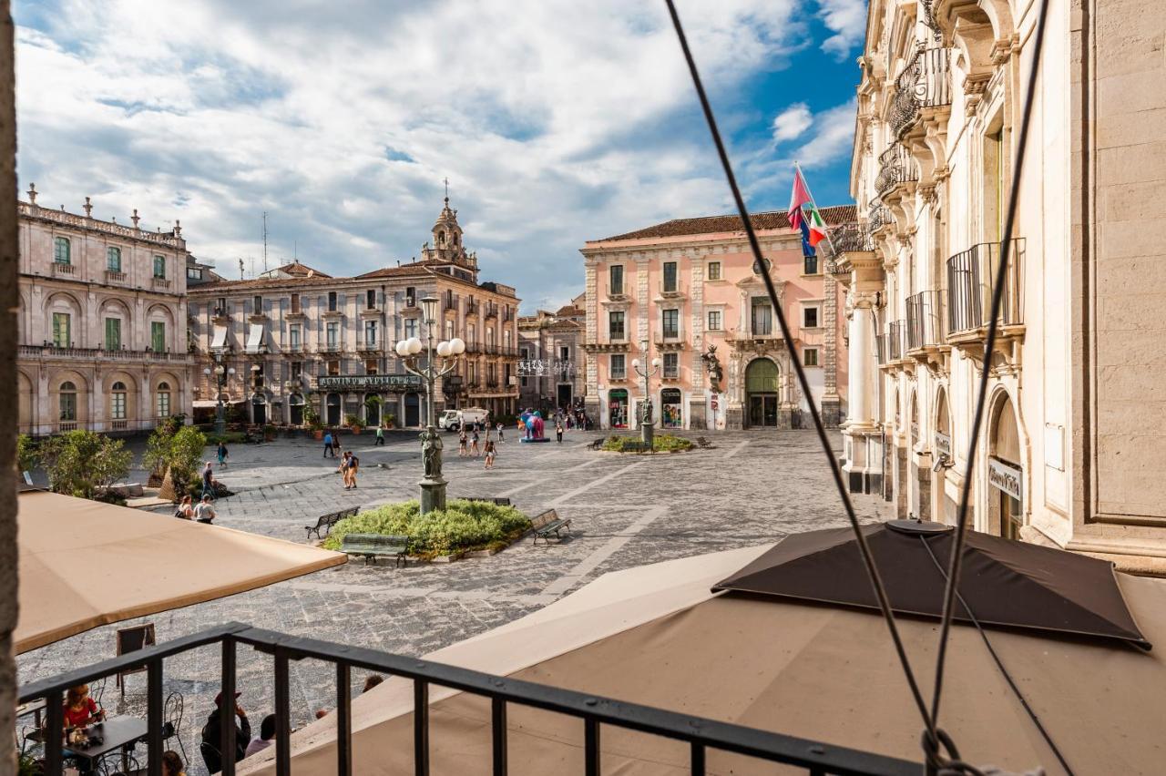 La Suite Di Piazza Dell'Universita カターニア エクステリア 写真